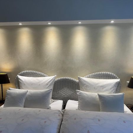 Gaestehaus Ina-Maria, Apartments Obernhof Экстерьер фото