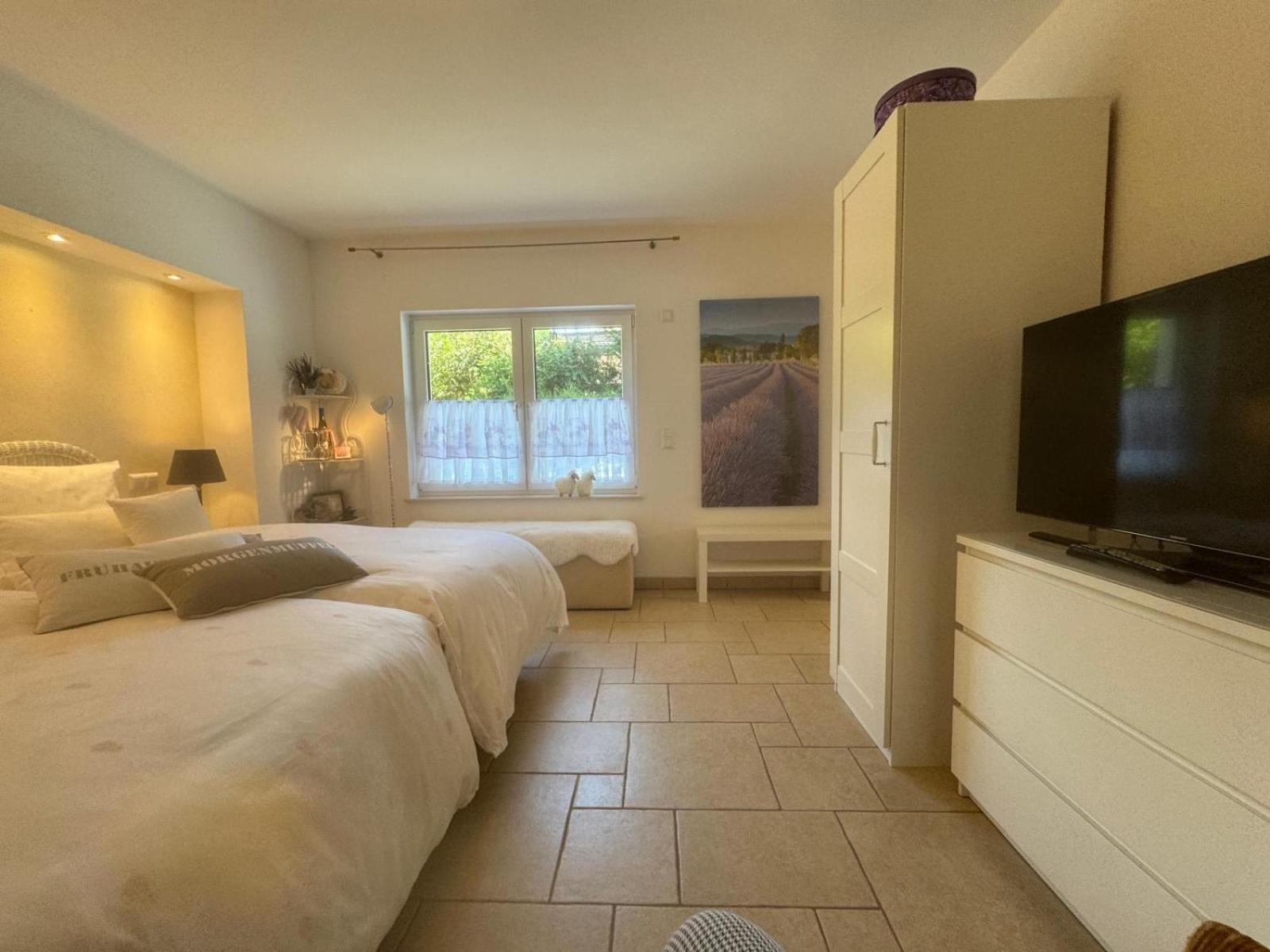 Gaestehaus Ina-Maria, Apartments Obernhof Экстерьер фото