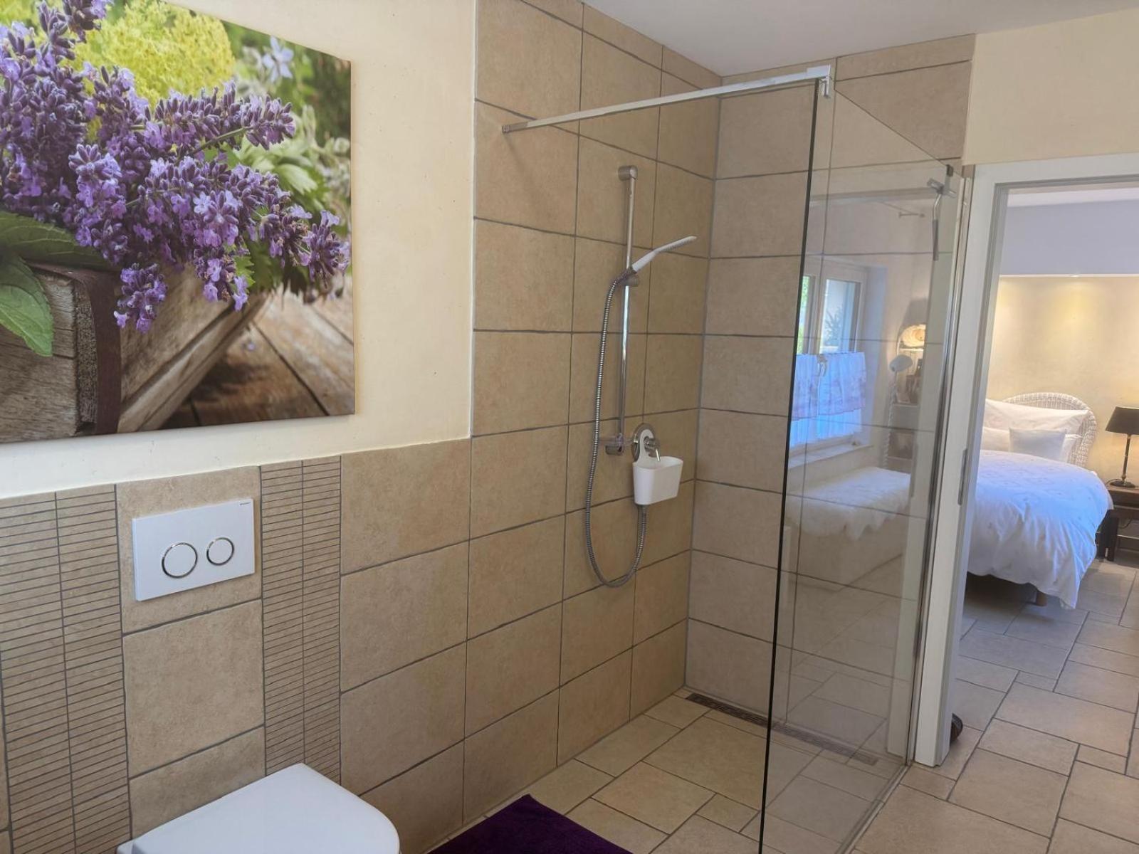 Gaestehaus Ina-Maria, Apartments Obernhof Экстерьер фото